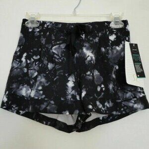 NWT LULULEMON DDWB/BLK Black Multi Lightweight Spring Break Away Shorts 4